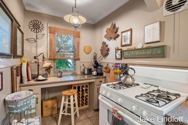 55 Baynton Avenue Ne, City Of Grand Rapids, MI 49503