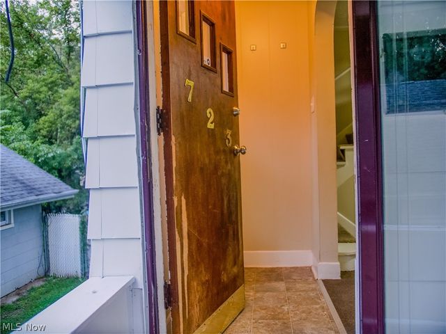723 Grifton Avenue, Akron, OH 44305