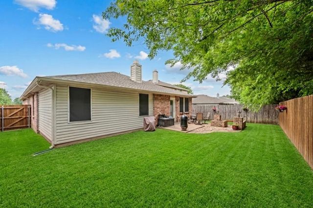 16529 Woodside Drive, Fort Worth, TX 76247