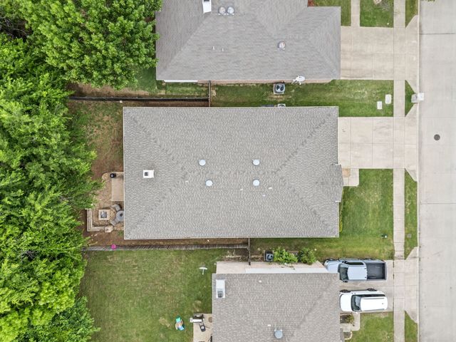 16529 Woodside Drive, Fort Worth, TX 76247