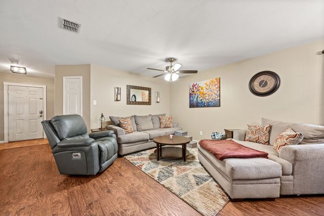 16529 Woodside Drive, Fort Worth, TX 76247