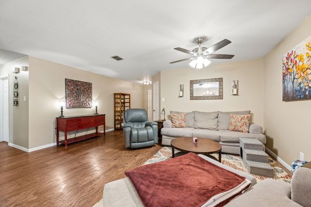 16529 Woodside Drive, Fort Worth, TX 76247