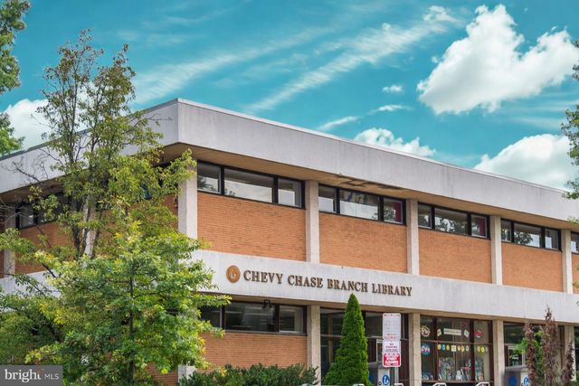 3210 QUESADA ST NW, Washington, DC 20015