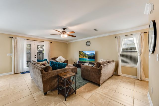 809 Sugar Plum Lane, Shalimar, FL 32579