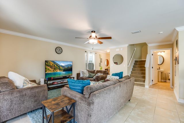 809 Sugar Plum Lane, Shalimar, FL 32579