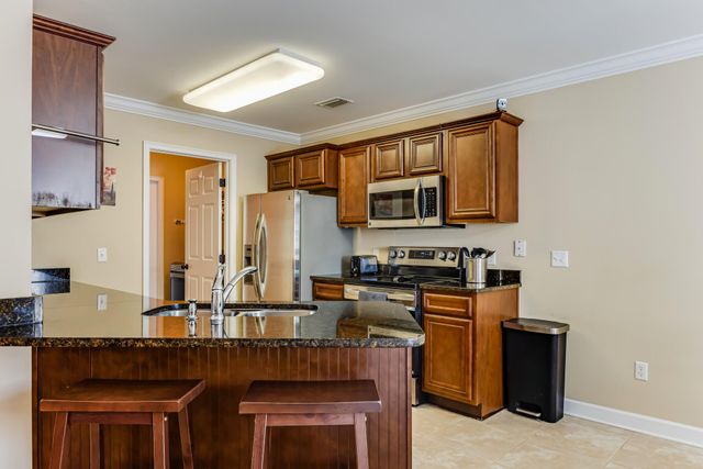 809 Sugar Plum Lane, Shalimar, FL 32579