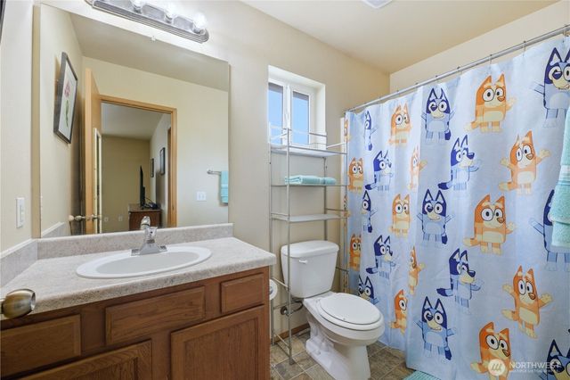 10007 Dragt Street SE, Yelm, WA 98597