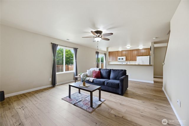 10007 Dragt Street SE, Yelm, WA 98597