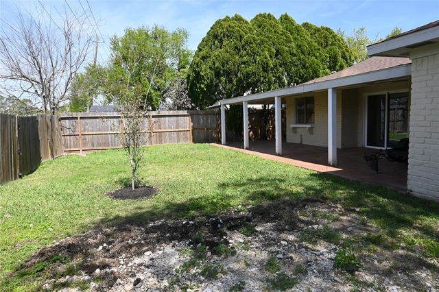 15426 Peermont Street, Houston, TX 77062