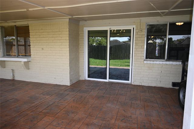 15426 Peermont Street, Houston, TX 77062