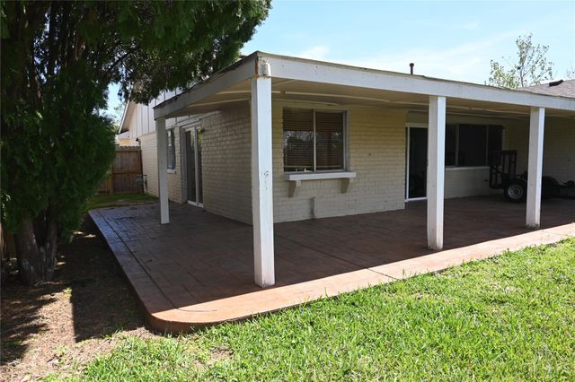 15426 Peermont Street, Houston, TX 77062