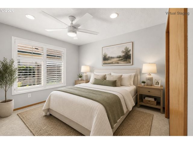 1526 Ne 150TH Ave, Portland, OR 97230