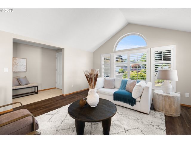 1526 Ne 150TH Ave, Portland, OR 97230