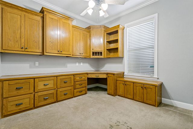 513 Dooley Court, Grapevine, TX 76051