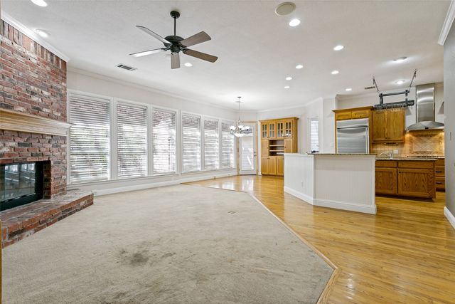 513 Dooley Court, Grapevine, TX 76051
