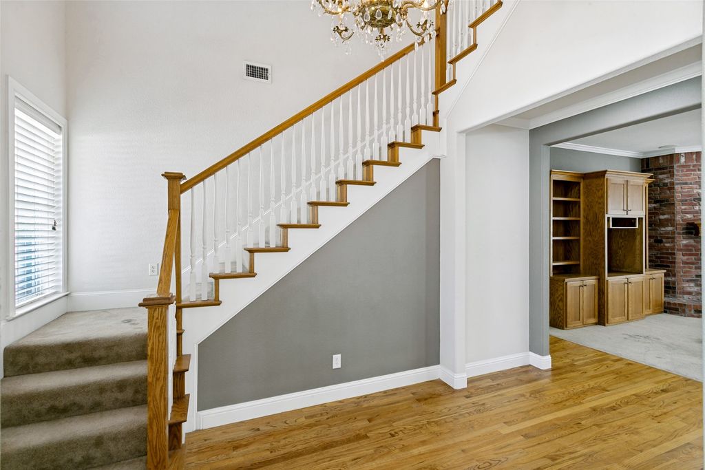 513 Dooley Court, Grapevine, TX 76051 — photo 4