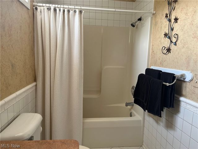 805 Gallo Drive, Brunswick, OH 44212