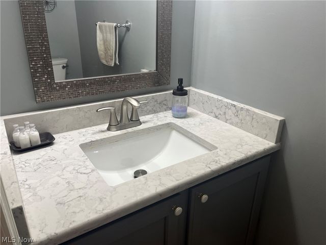 805 Gallo Drive, Brunswick, OH 44212