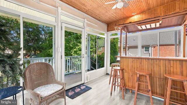66 BARREN RD, Newtown Square, PA 19073