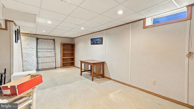 66 BARREN RD, Newtown Square, PA 19073