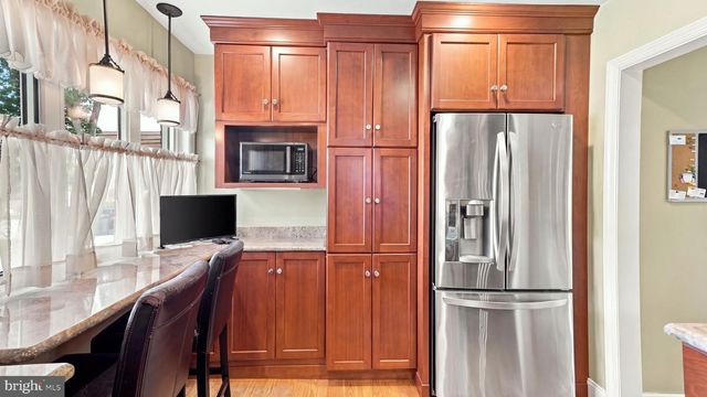 66 BARREN RD, Newtown Square, PA 19073