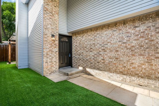 407 San Maria Drive, Garland, TX 75043