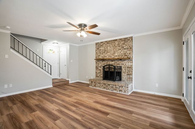 407 San Maria Drive, Garland, TX 75043