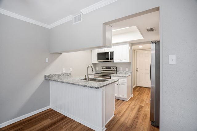 407 San Maria Drive, Garland, TX 75043