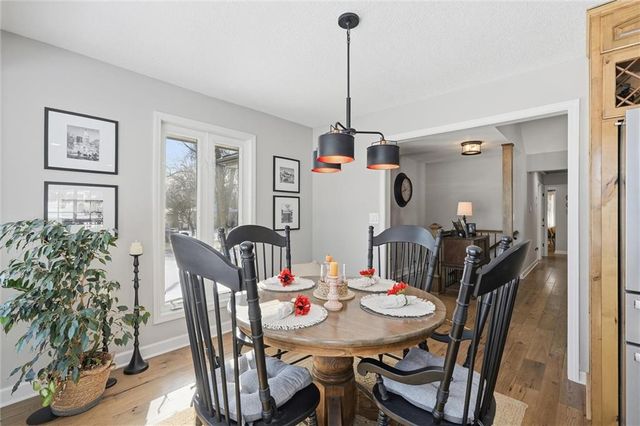 305 12th Avenue, Greenwood, MO 64034