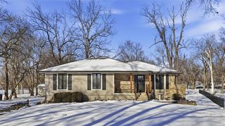305 12th Avenue, Greenwood, MO 64034
