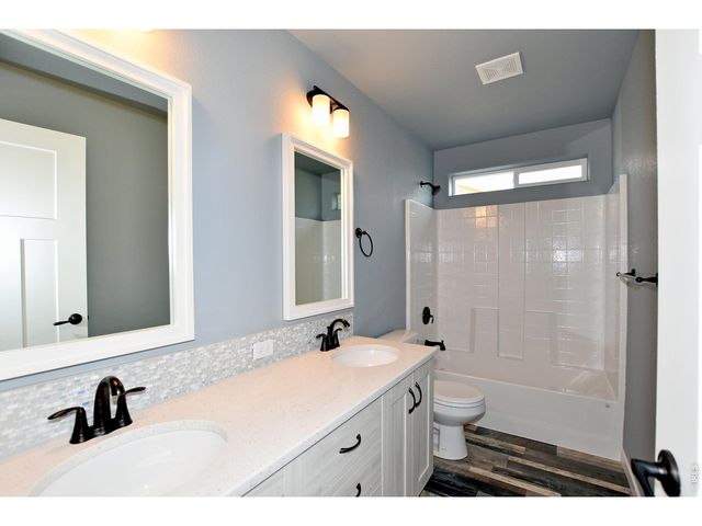 1173 Crown Sparrow St, Johnstown, CO 80534