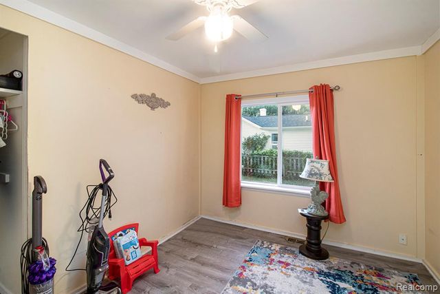 336 Raven Street, Lapeer, MI 48446