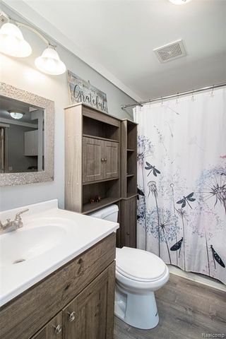 336 Raven Street, Lapeer, MI 48446