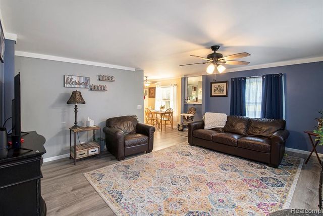 336 Raven Street, Lapeer, MI 48446