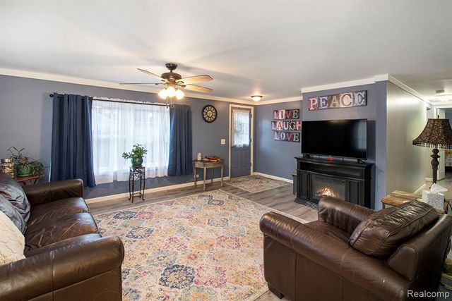 336 Raven Street, Lapeer, MI 48446