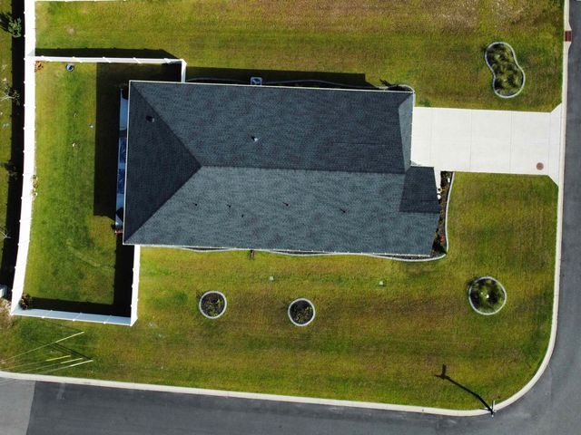 928 Maya Layne Dr., Little River, SC 29566