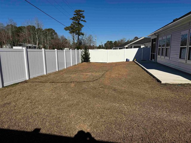 928 Maya Layne Dr., Little River, SC 29566