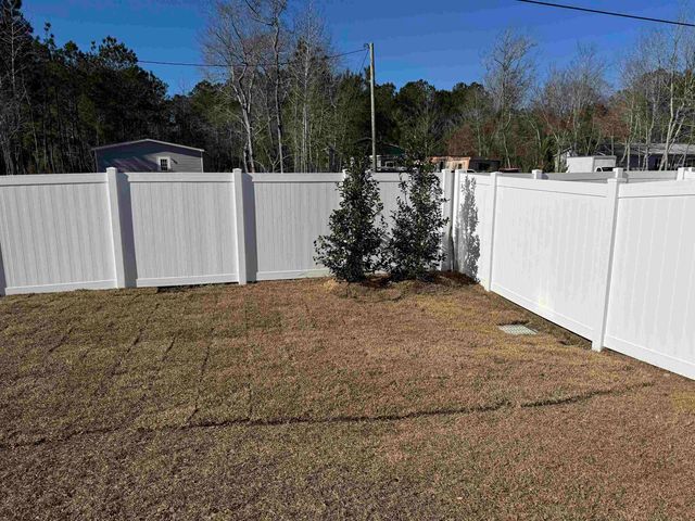 928 Maya Layne Dr., Little River, SC 29566