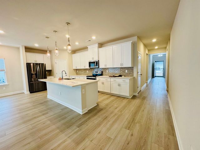 928 Maya Layne Dr., Little River, SC 29566