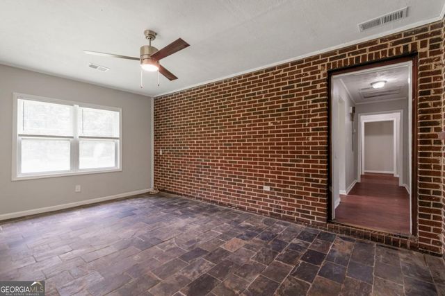 6414 E Shadow Rock Drive, Lithonia, GA 30058