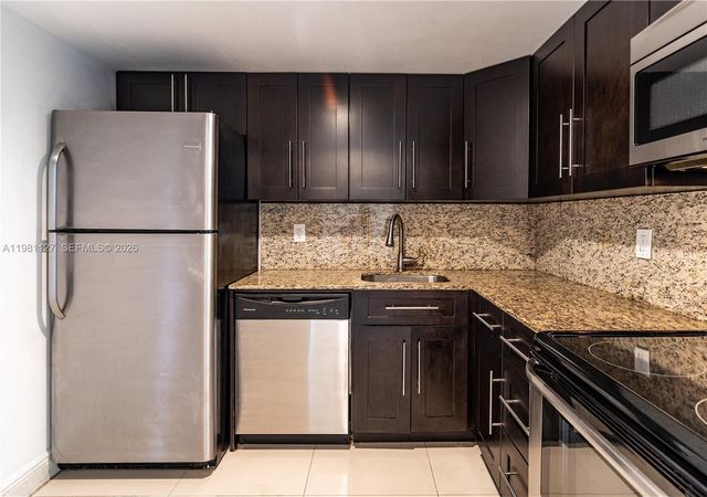 4800 NW 79th Ave 206, Doral, FL 33166