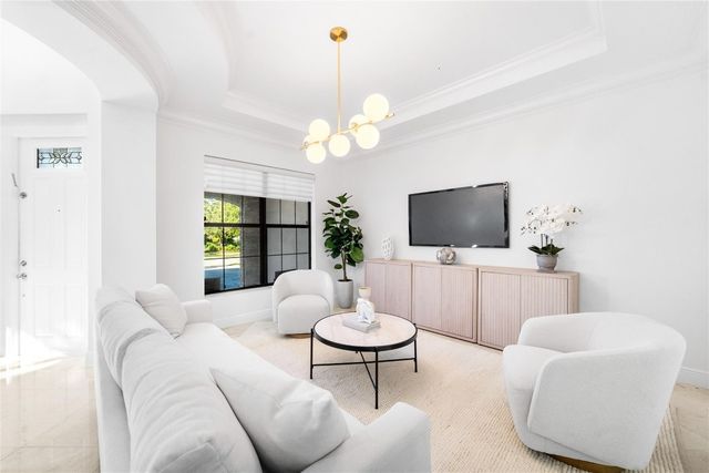 8252 Bradford Way, Parkland, FL 33076