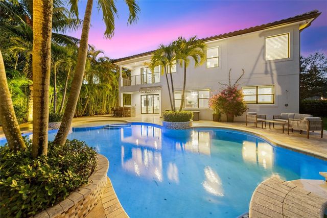 8252 Bradford Way, Parkland, FL 33076