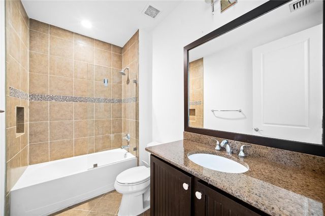 8252 Bradford Way, Parkland, FL 33076