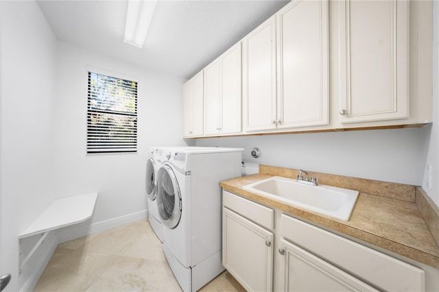 8252 Bradford Way, Parkland, FL 33076