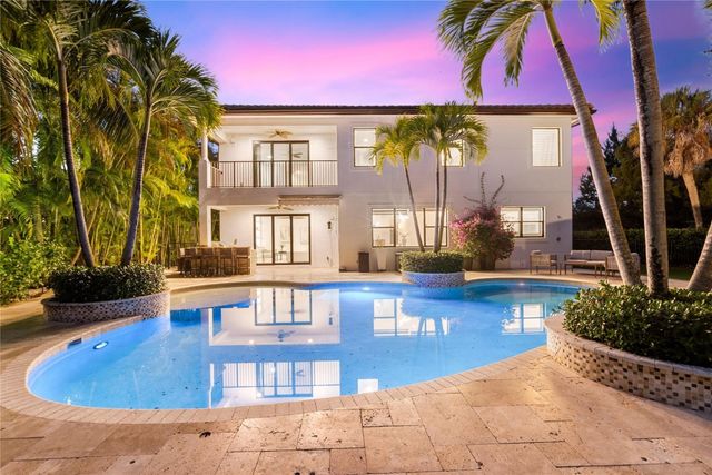 8252 Bradford Way, Parkland, FL 33076