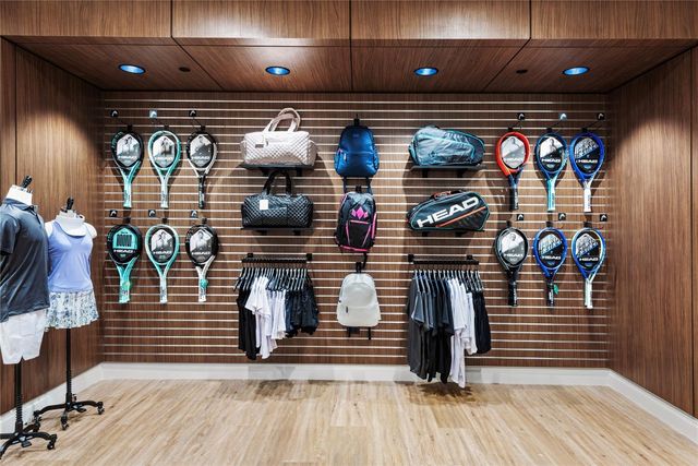 8252 Bradford Way, Parkland, FL 33076