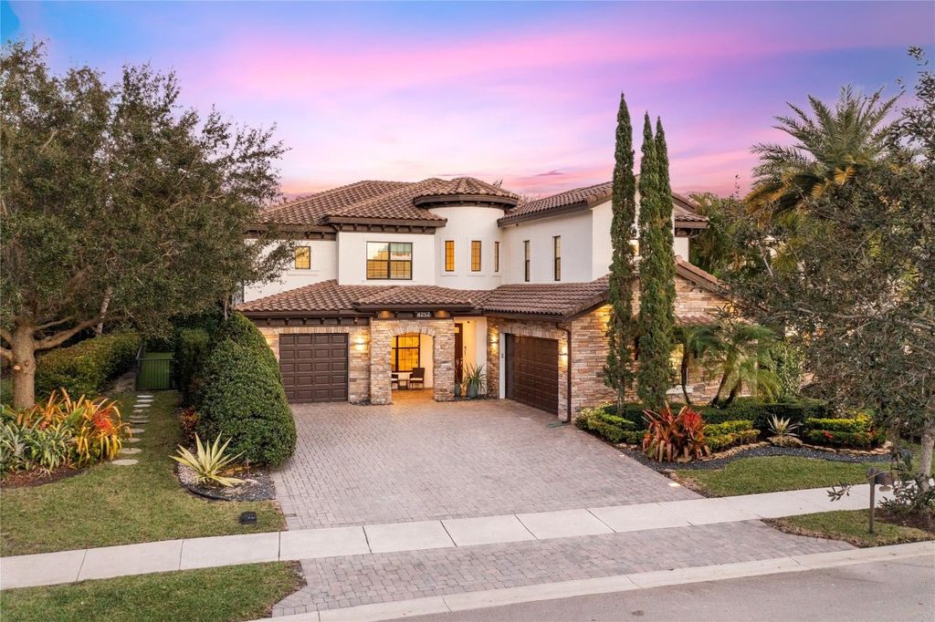 8252 Bradford Way, Parkland, FL 33076