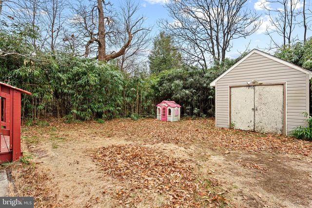 402 HESSIAN AVE, National Park, NJ 08063