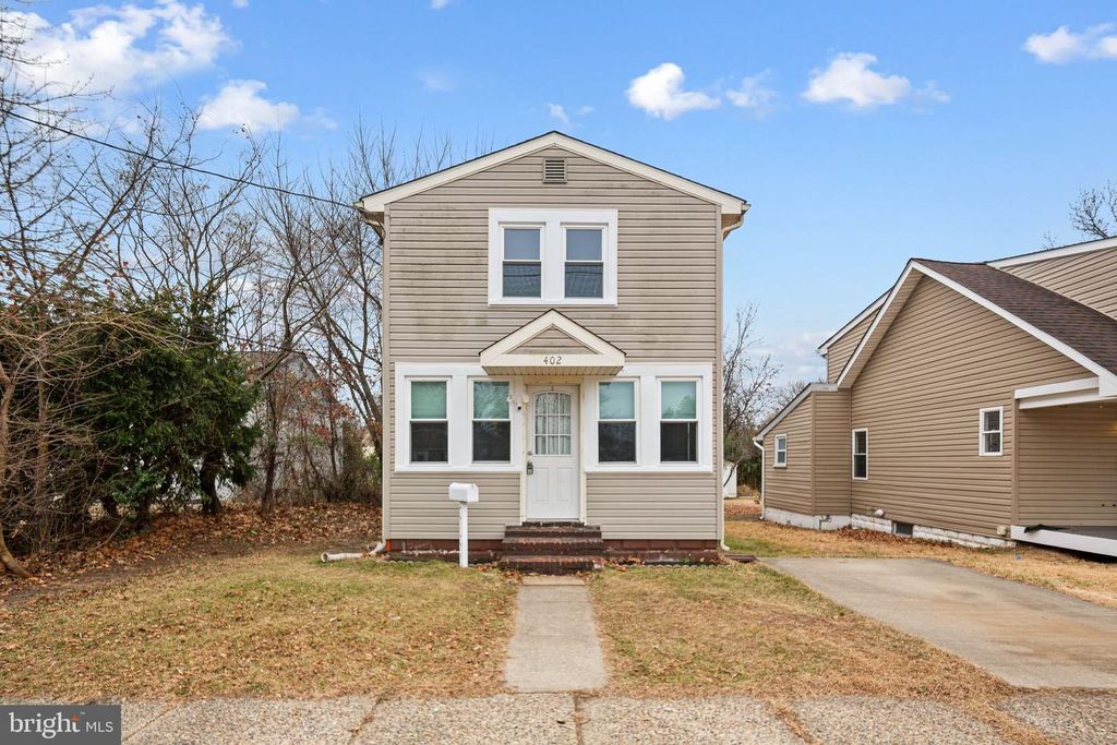 402 HESSIAN AVE, National Park, NJ 08063